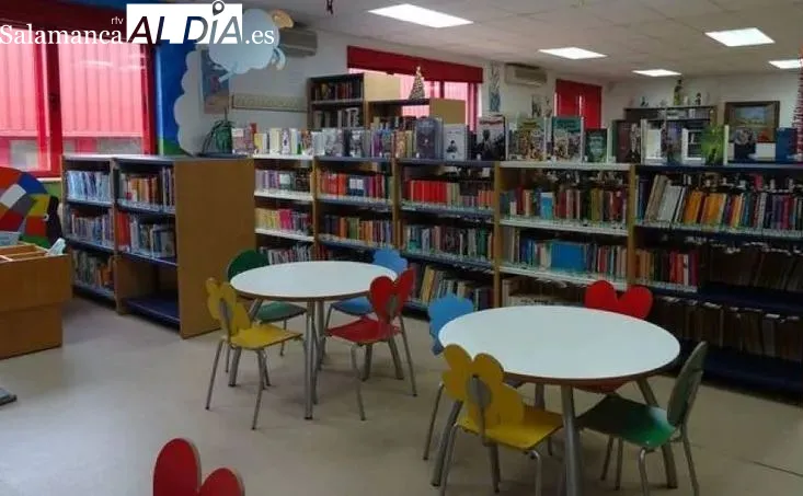 Cuentacuentos y nuevos servicios en la biblioteca de Cabrerizos
