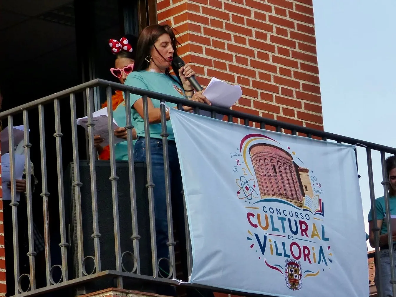 Foto 3 - Los integrantes del Concurso Cultural pregona las fiestas de Villoria tras 35 a&ntilde;os haciendo pueblo