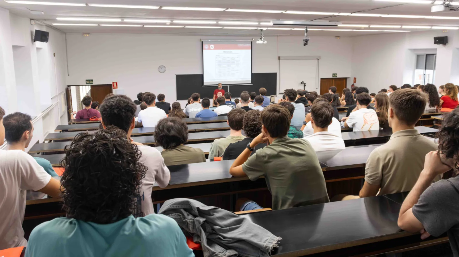 Foto 5 - La USAL inicia el curso con un aumento del 6,2% en nuevos alumnos y el estreno de Veterinaria