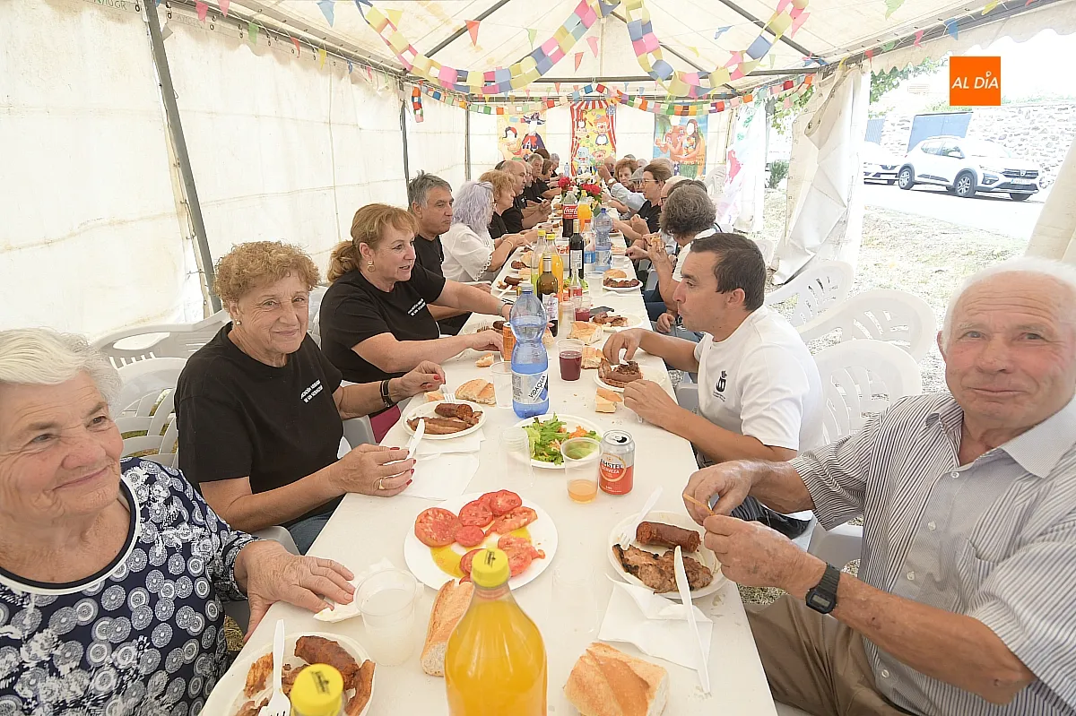 Comida vecinos Arrabal San Sebastián