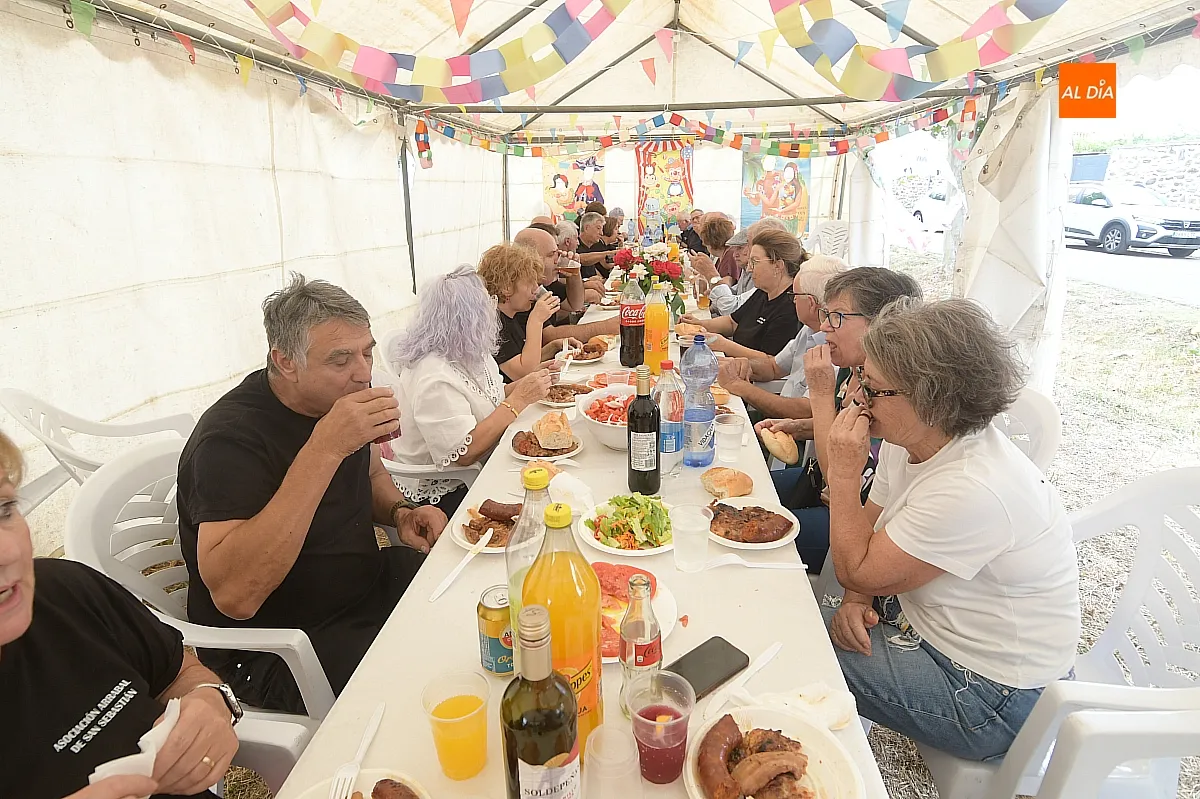 Comida vecinos Arrabal San Sebastián