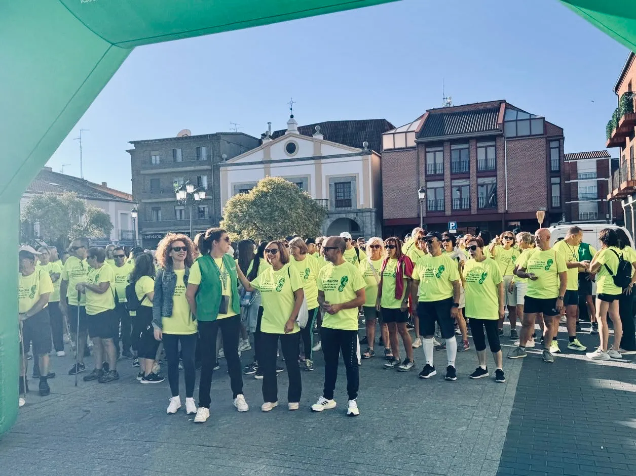 Foto 3 - Pe&ntilde;aranda se vuelca con una nueva edici&oacute;n de la Marcha Solidaria de la AECC