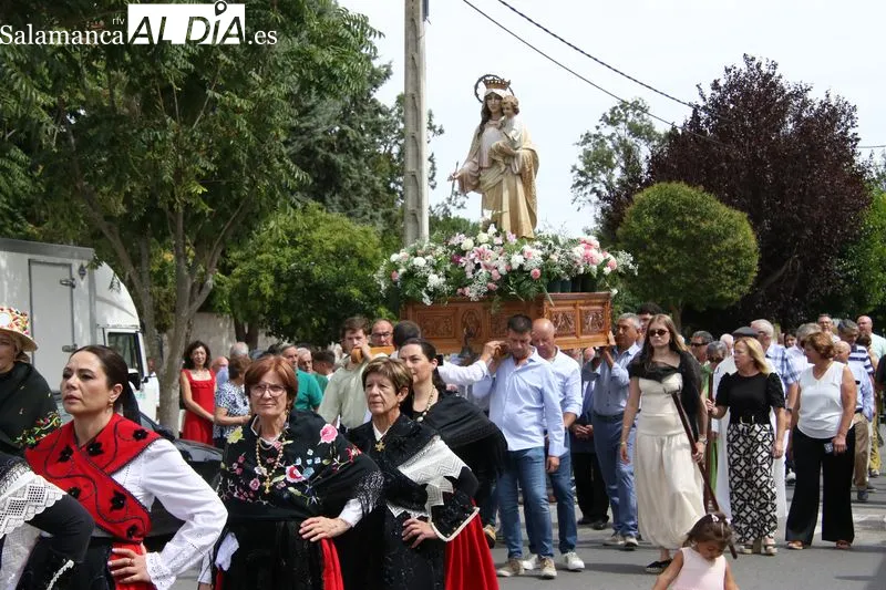 Foto 15 - Procesi&oacute;n de Nuestra Se&ntilde;ora de Navales