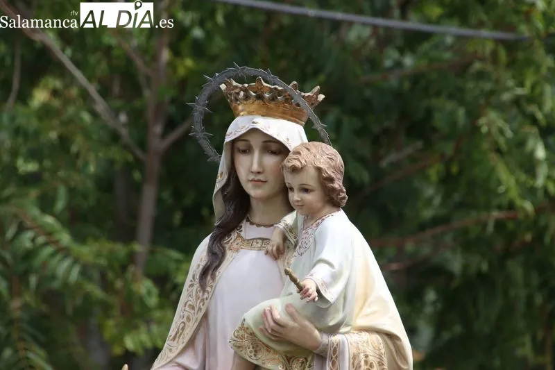 Foto 16 - Procesi&oacute;n de Nuestra Se&ntilde;ora de Navales