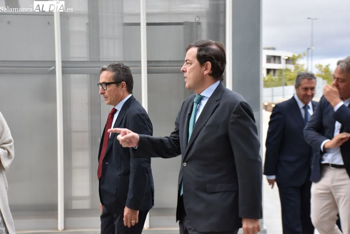 Visita de Alfonso Fernández Mañueco a la nueva Facultad de Veterinaria de la USAL | FOTOS: Miguel González