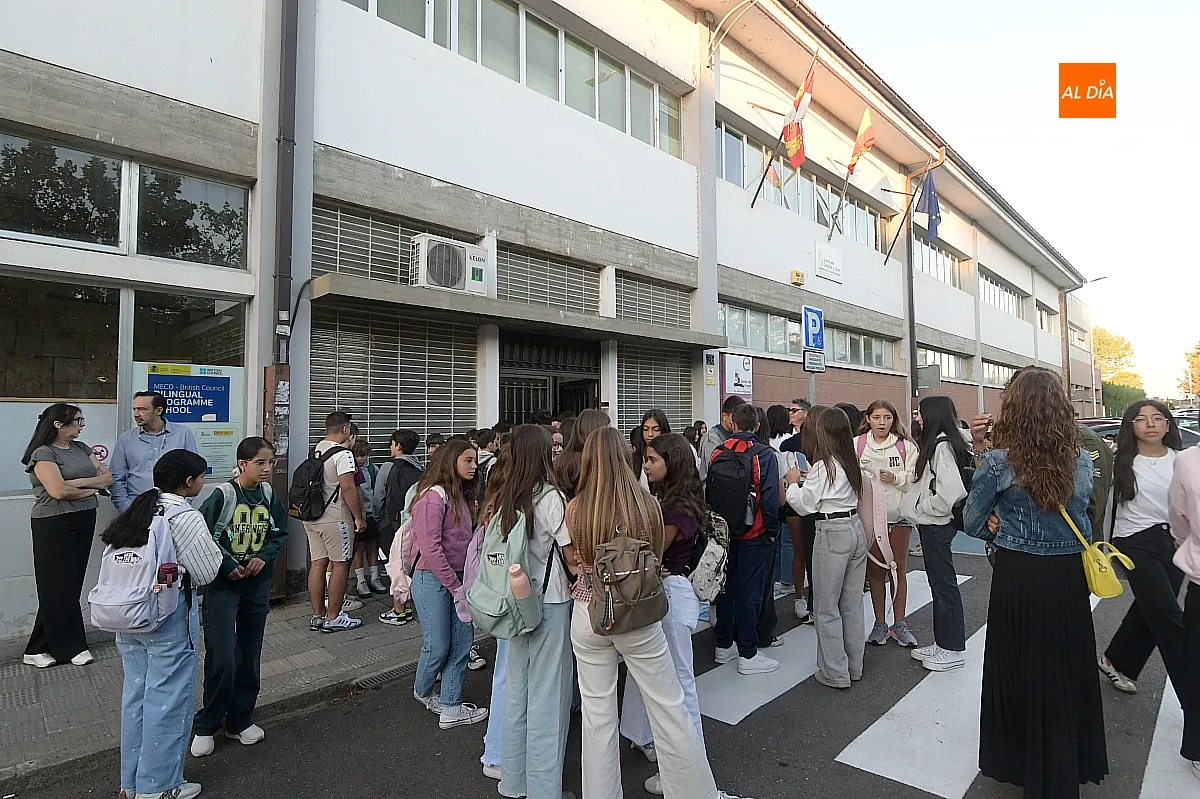 Foto 7 - Los institutos de Ciudad Rodrigo comienzan sus primeras clases del curso