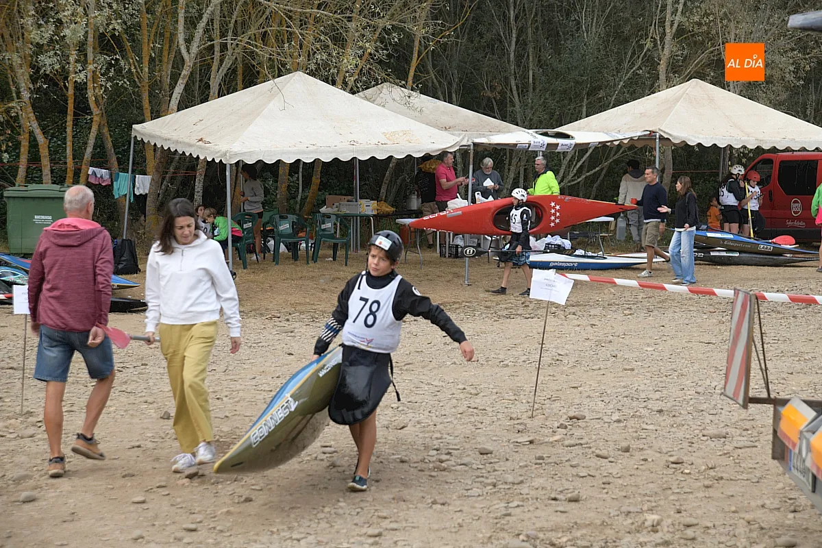 Momento del la competición en el Río Águeda de Ciudad Rodrigo