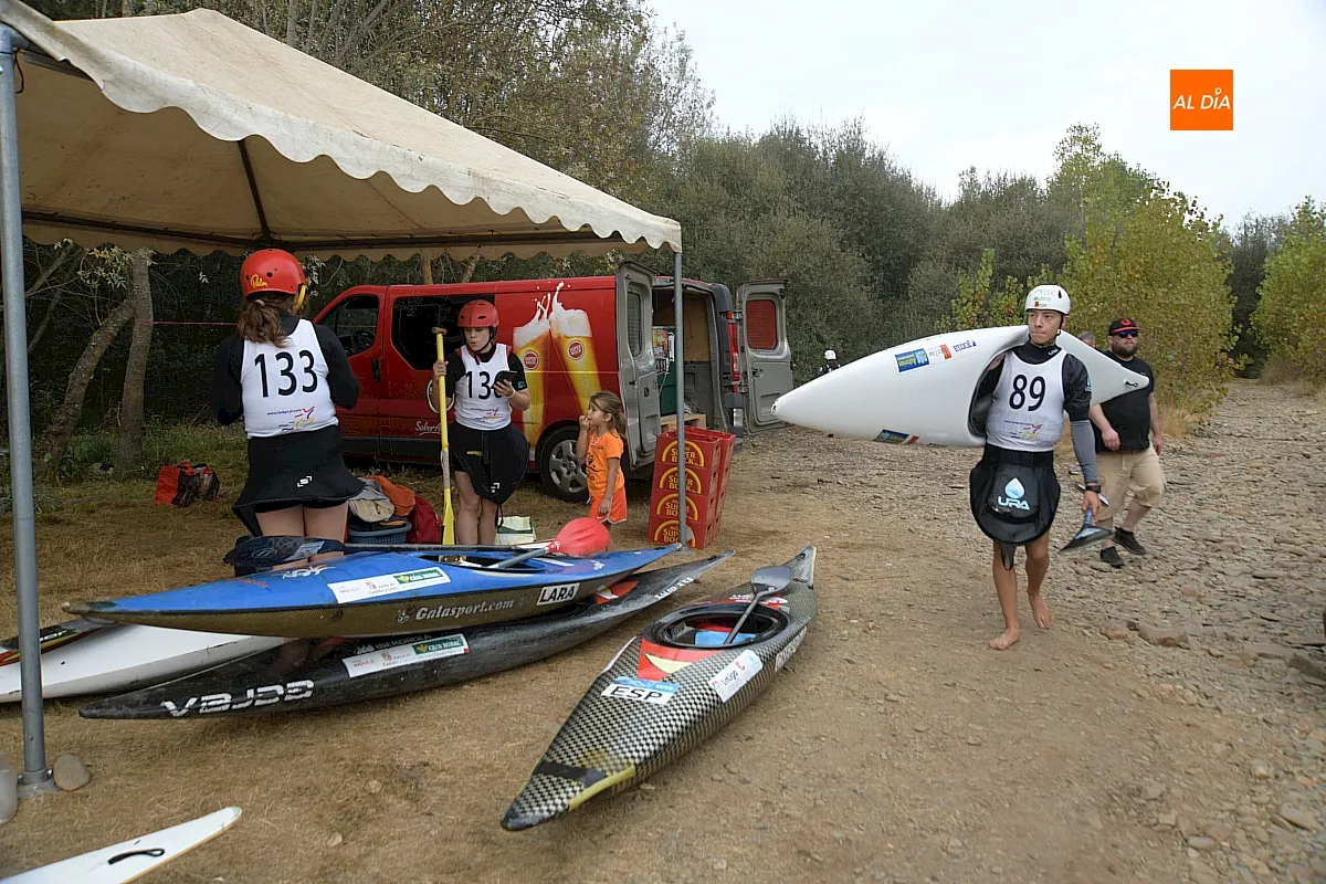 Momento del la competición en el Río Águeda de Ciudad Rodrigo