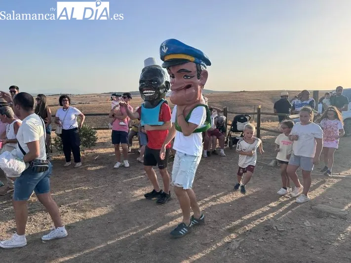 Foto 16 - Sabor a tradici&oacute;n y sand&iacute;a: finalizan las fiestas de la Virgen de Otero