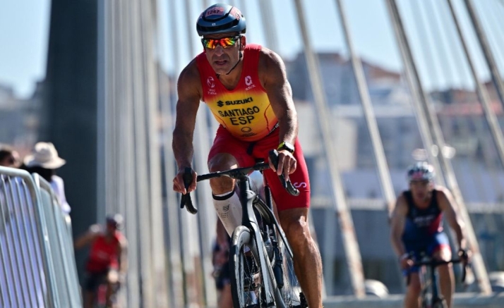 Un policía nacional de Salamanca, entre los mejores del Mundial de Triatlón