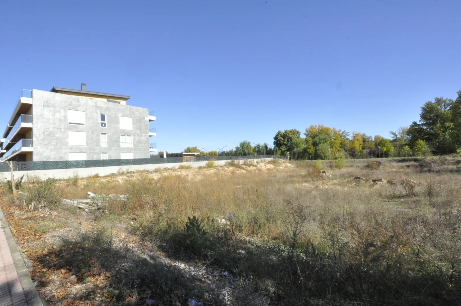 Santa Marta de Tormes cede una parcela a SOMACYL para construir 23 viviendas para jóvenes