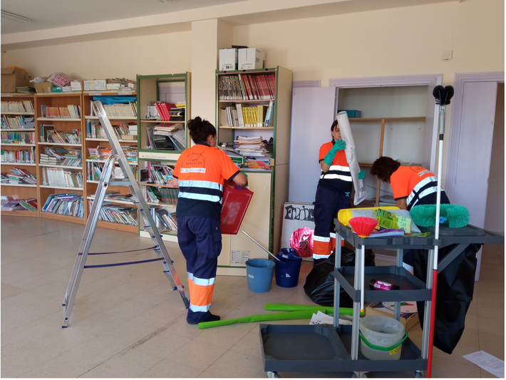 Limpia Terradillos da el salto a la higienización de colegios y edificios públicos