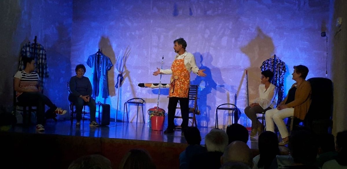 La Casa de las Conchas acoge teatro, charlas y arte hasta el 13 de octubre