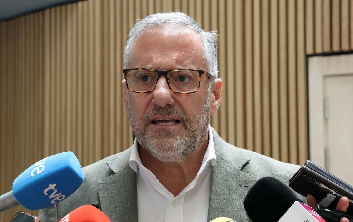 Empresas, autónomos y particulares podrán proponer la supresión de papeleo en la Junta