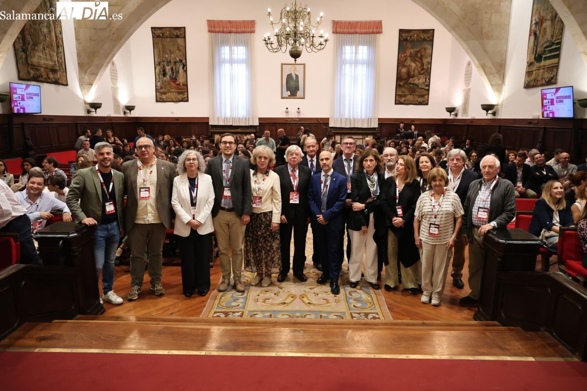 FOTOS | Emoción y recuerdos en el regreso de los antiguos alumnos a la USAL