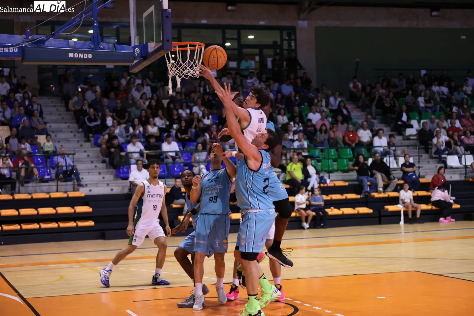 FOTOS | El Carbajosa se lleva el derbi ante el Avenida (78-60)