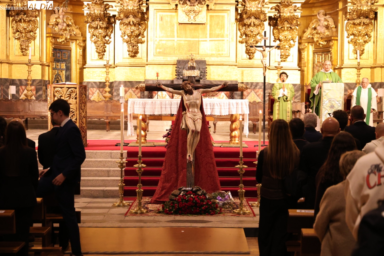 FOTOS | El Cristo de la Buena Muerte se reencuentra con los fieles