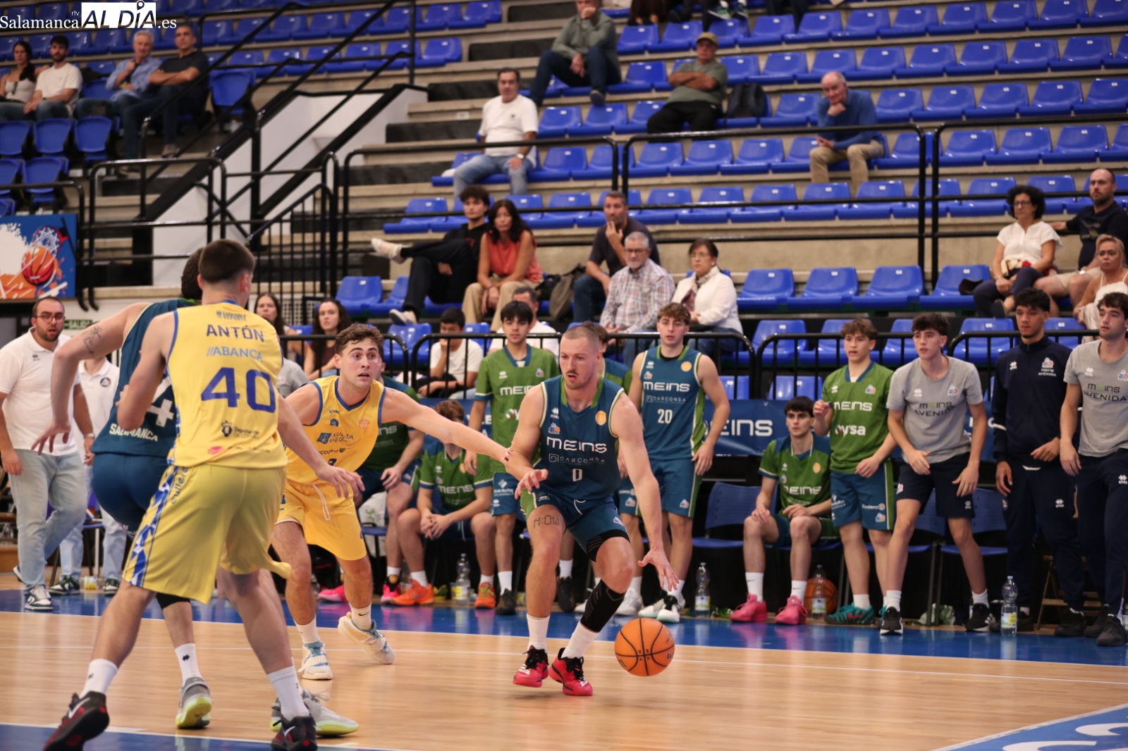 FOTOS | Cara y cruz para el Carbajosa y el Avenida (62-78/66-71)
