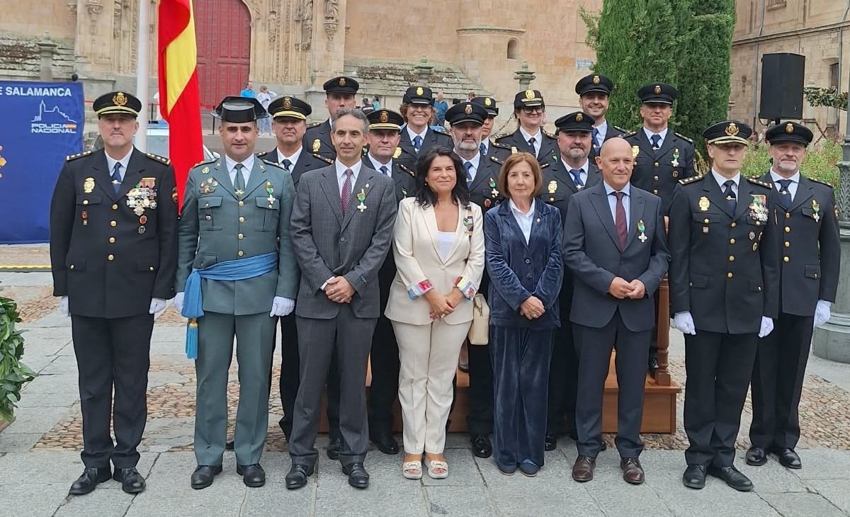 FOTOS | Salamanca celebra el Día de la Policía Nacional y premia su labor