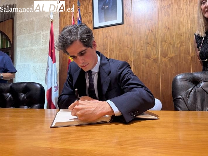 El duque de Hu&eacute;scar invita a "dar futuro al pasado" de Alba de Tormes en su preg&oacute;n | Imagen 3