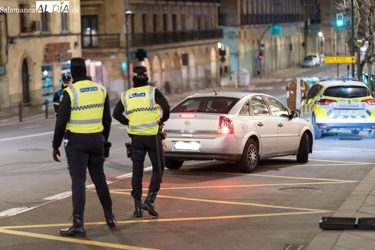 Un atropello, un coche robado y conductor de patinete denunciado en la noche del jueves en Salamanca