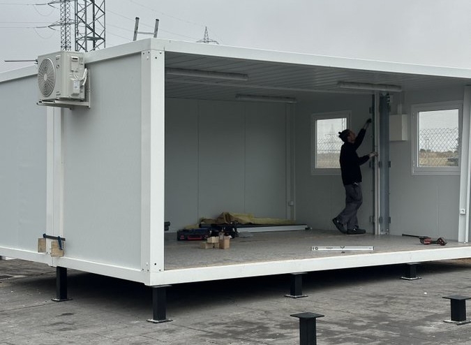 Comienza la instalación del gimnasio para la cantera del Salamanca UDS junto al Tori