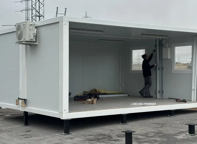 Comienza la instalación del gimnasio para la cantera del Salamanca UDS junto al Tori