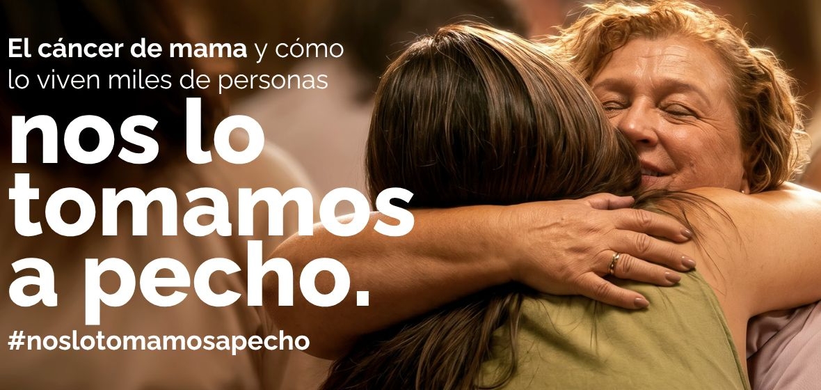 Lazos humanos, charlas y hasta bailes sentadas para conmemorar el Día del Cáncer de Mama en Salamanca