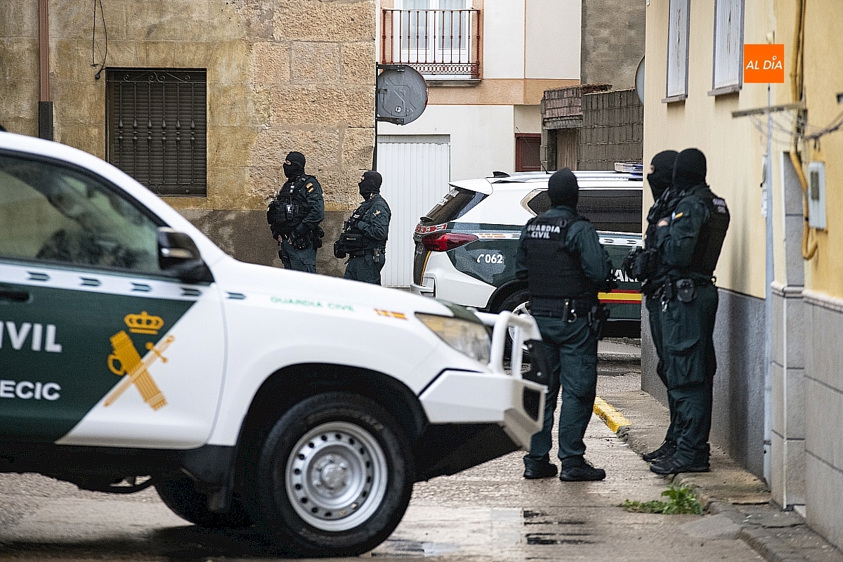 Agentes de la USECIC realizan registros en varias viviendas de Ciudad Rodrigo