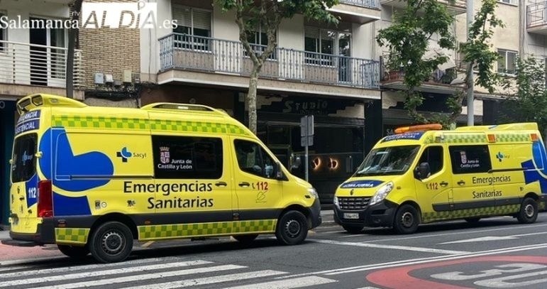 Herido un motorista tras sufrir una caída en la avenida Reyes de España