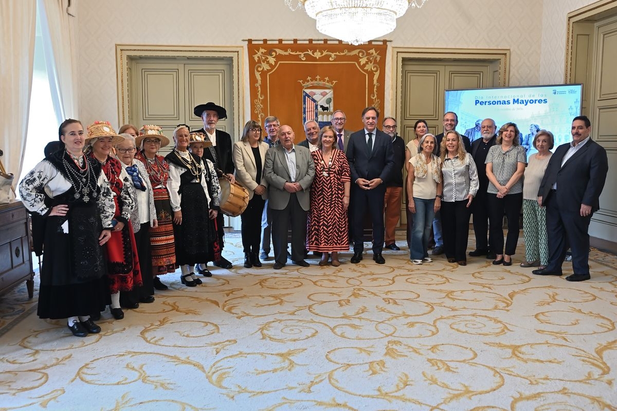 Nuestros mayores son la imagen más hospitalaria de Salamanca, afirma el alcalde