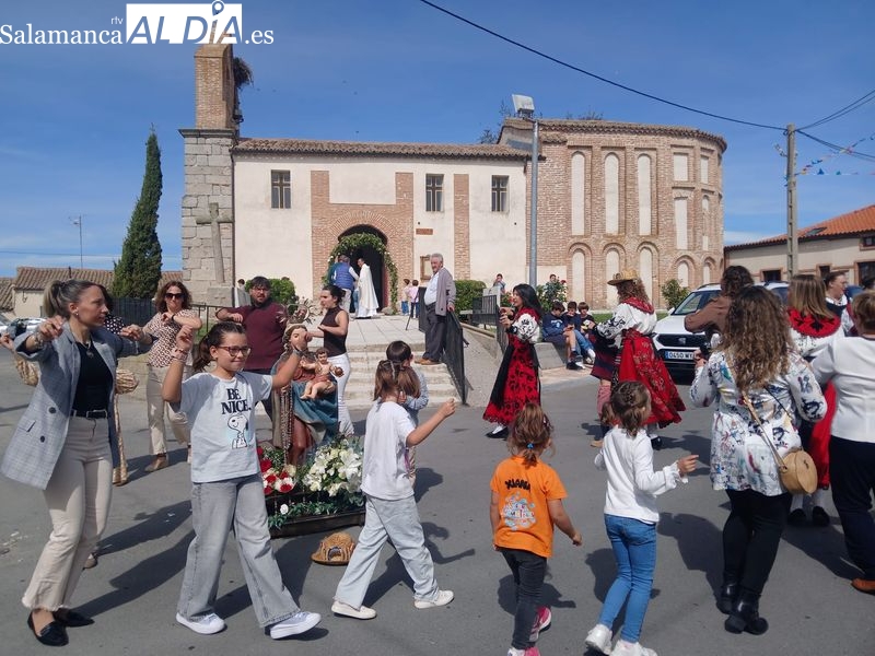 José Bautista abre las fiestas del Rosario en Coca de Alba con un pregón entrañable