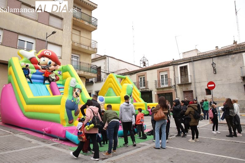 Un gran parque de hinchables centra el D&iacute;a del Ni&ntilde;o  | Imagen 1