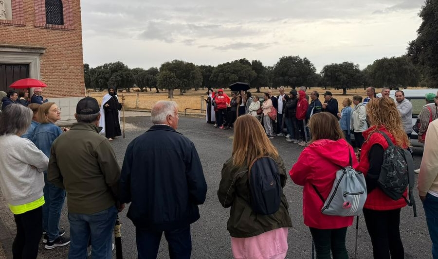 Una marcha teatralizada une Duruelo y Mancera en recuerdo de San Juan de la Cruz | Imagen 1