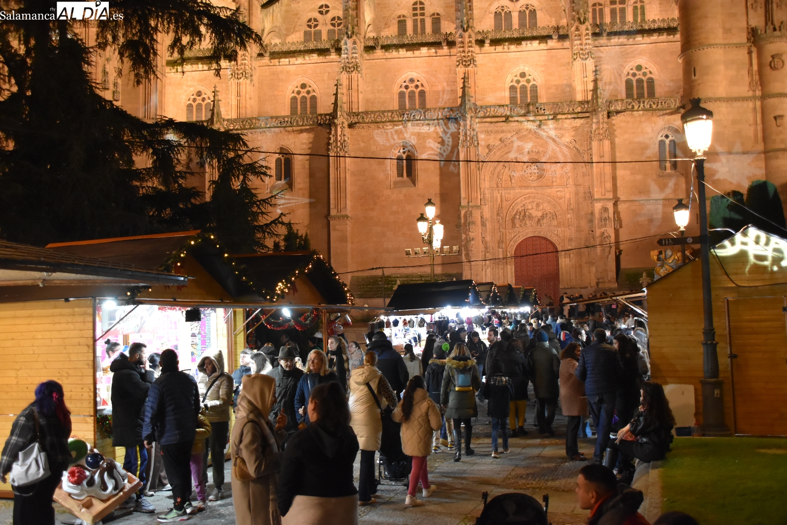 El mercado navideño regresa a la plaza de Anaya del 26 de noviembre al 5 de enero