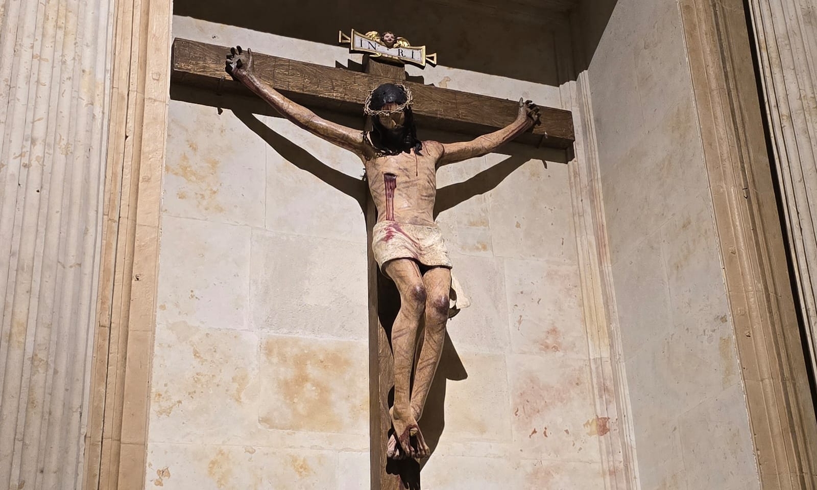 La Catedral recupera su singular Cristo de caña de maíz