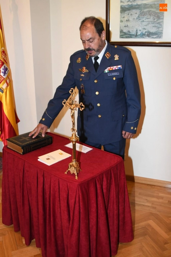 Foto 10 - El coronel Emilio Garc&iacute;a Herrera toma el mando de Subdelegaci&oacute;n de Defensa en Salamanca&nbsp;  