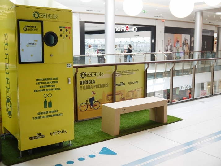 RECICLOS, en el Centro Comercial El Tormes