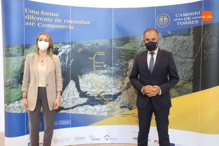 Estrella Torrecilla y Luis Pedro Martins, en la presentación del Camino de Santiago-Camino de Torres. Foto: Lydia González