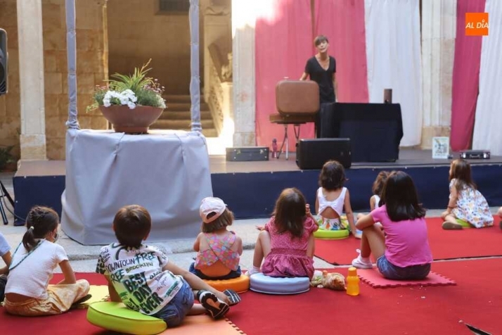 Cuentos con Pilar Borrego. Foto: Lydia González