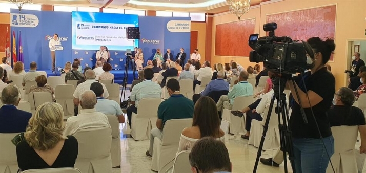 El presidente regional del PP, Alfonso Fernández Mañueco, durante la clausura del 14 Congreso Provincial del PP de Palencia. Foto: EP