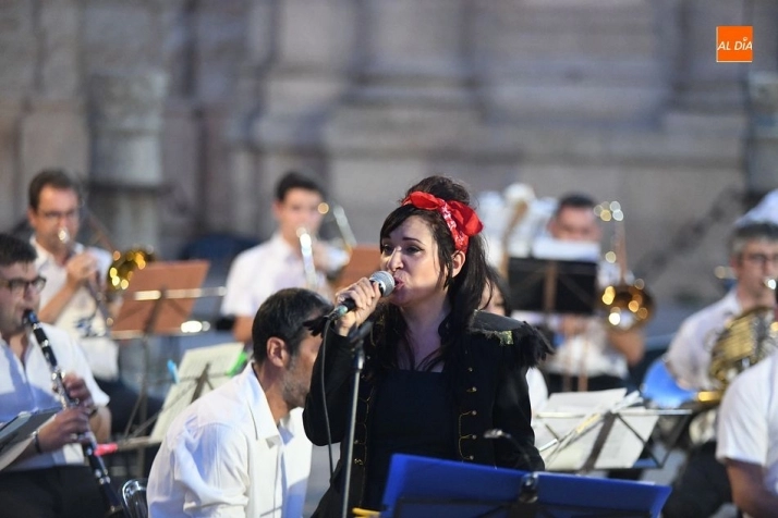 Foto 9 - La Banda Municipal de M&uacute;sica engrandece el d&iacute;a principal de homenaje a Herrasti  