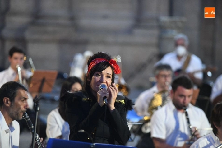 Foto 7 - La Banda Municipal de M&uacute;sica engrandece el d&iacute;a principal de homenaje a Herrasti  