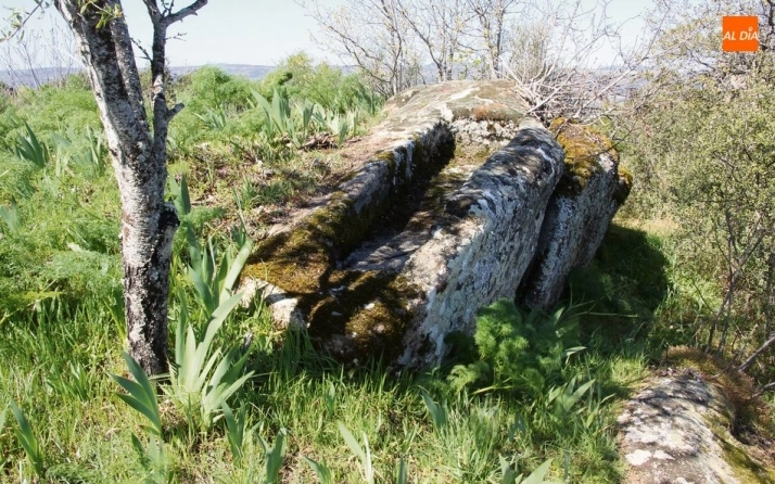 Foto 2 - Las Arribes protagonizar&aacute; en 2022 un cat&aacute;logo de tumbas rupestres y sarc&oacute;fagos  