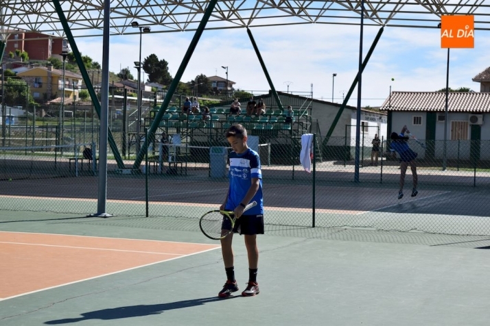 Disputa de partidos en las instalaciones municipales de la Dehesa / Pedro Zaballos