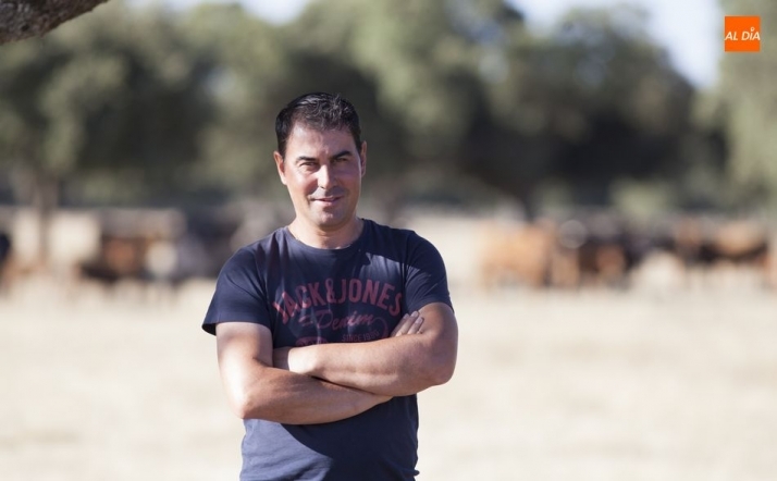 El ganadero Lorenzo Rodríguez en una entrevista para SALAMANCArtv ALDÍA | Fotos: Pablo Angular