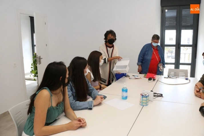 Foto 2 - Luc&iacute;a S&aacute;nchez L&oacute;pez ser&aacute; la reina juvenil de las Ferias y Fiestas de Vitigudino  
