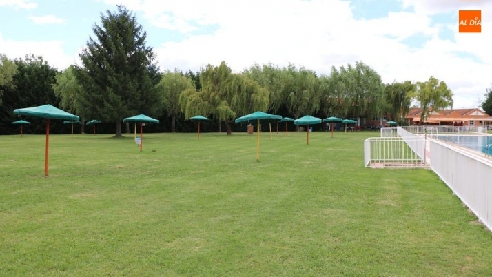 Excelente estado el que muestran las piscinas de Vitigudino / CORRAL