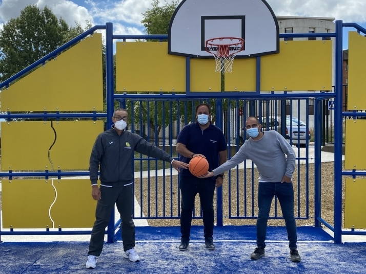 Nueva pista deportiva en Guijuelo
