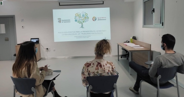 Taller del programa Salud Mental Comunitaria